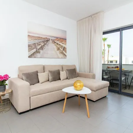 아파트 - Pool And Sea View & Tennis Court & Bbq